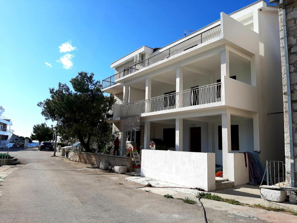 Apartments By The Sea Razanj, Rogoznica - 5945 المظهر الخارجي الصورة